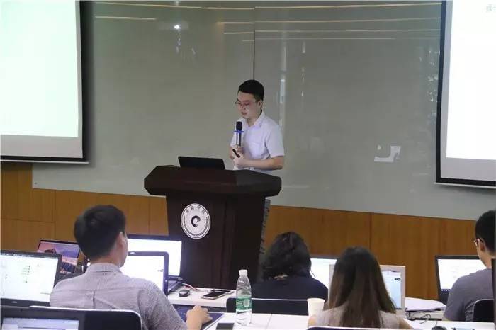 加速工廠第2天 才明白“一下，你就知道”原來(lái)是這個(gè)意思！計(jì)算機(jī)系統(tǒng)服務(wù)的秘訣